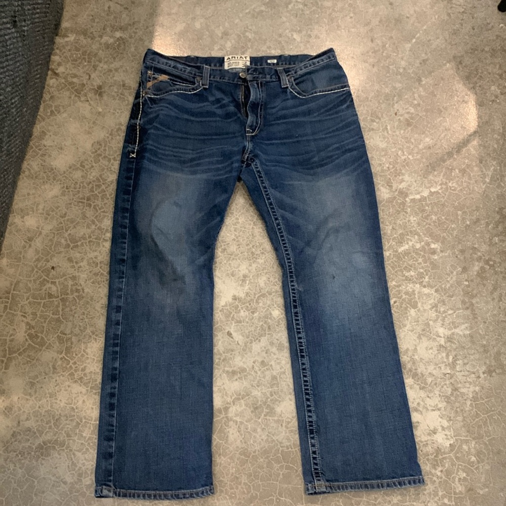 Men’s Ariat Jeans 38x32